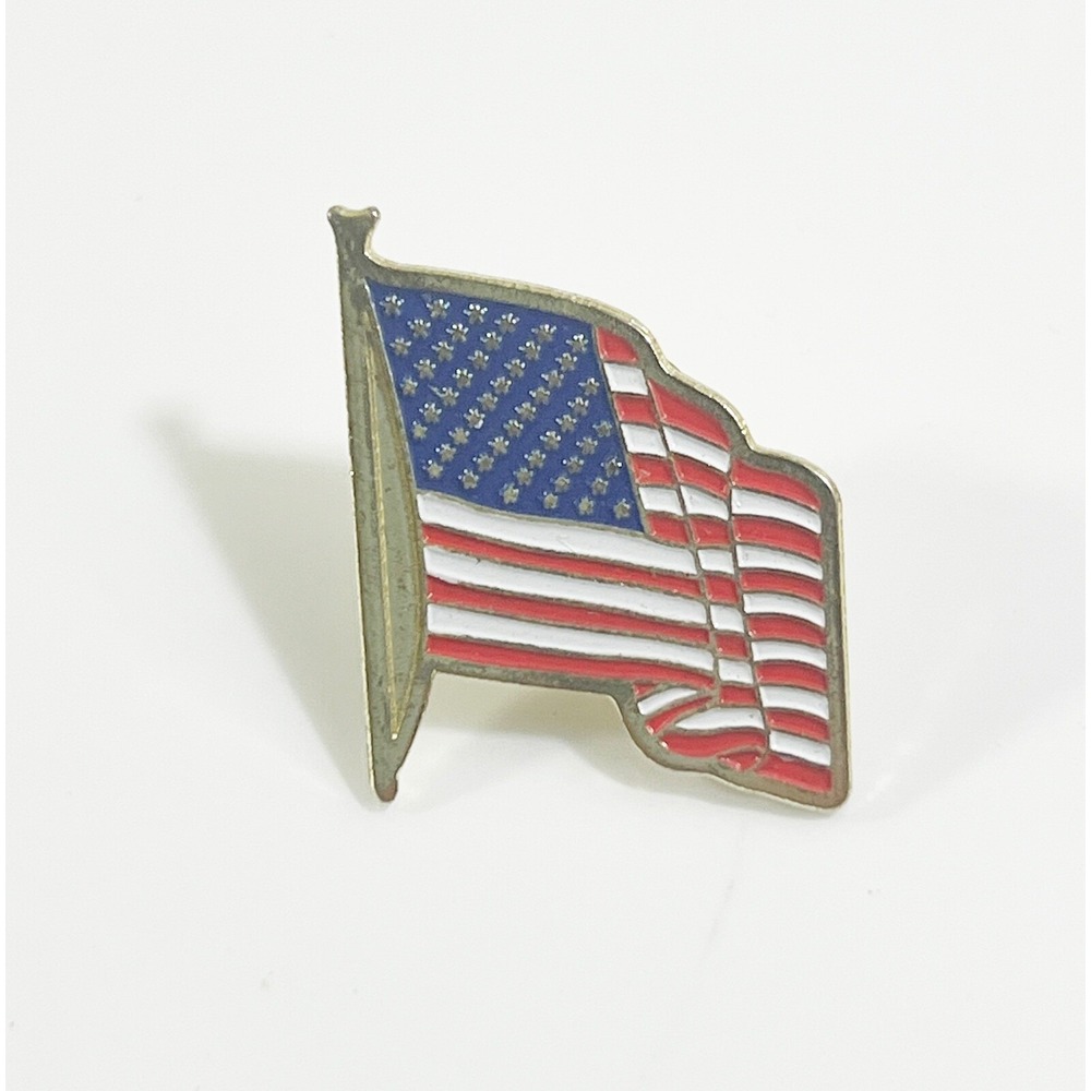 USA Waving‎ American Flag Enamel Lapel Pin